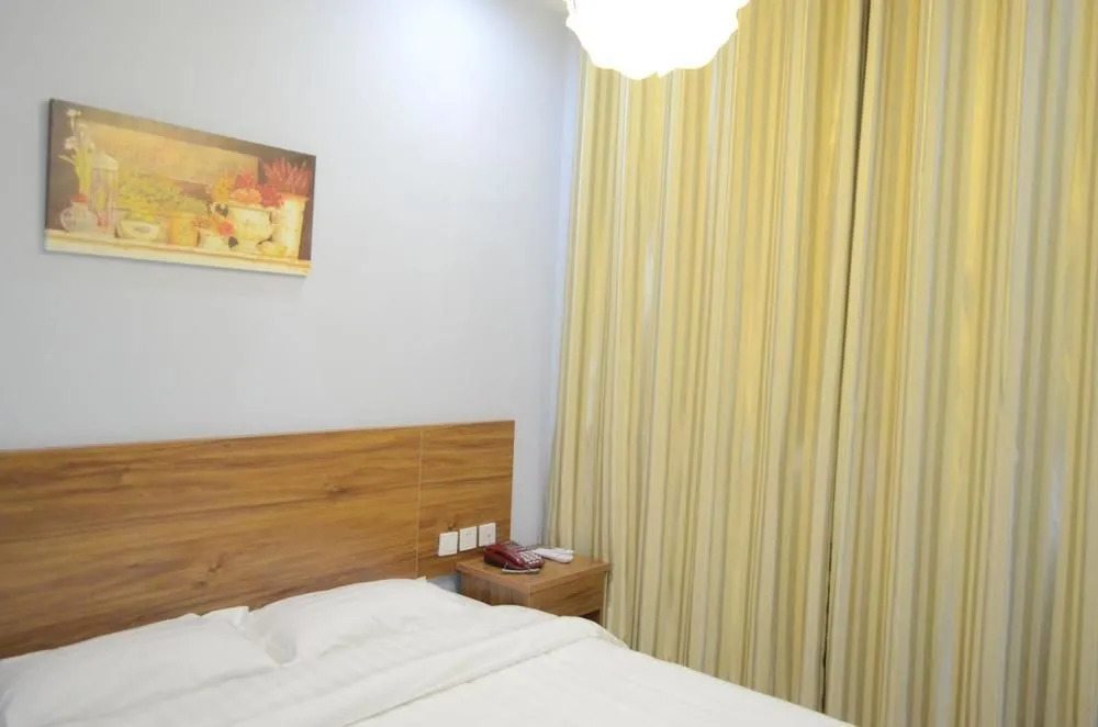 Junru Business Hotel- Qingdao Jinshui Road Branch