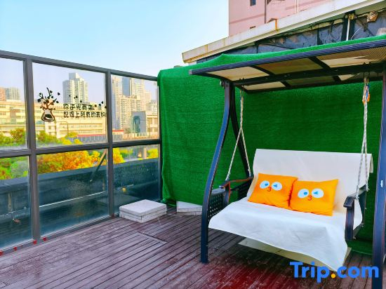 Mijia International Youth Hostel (Shanghai People's Square)