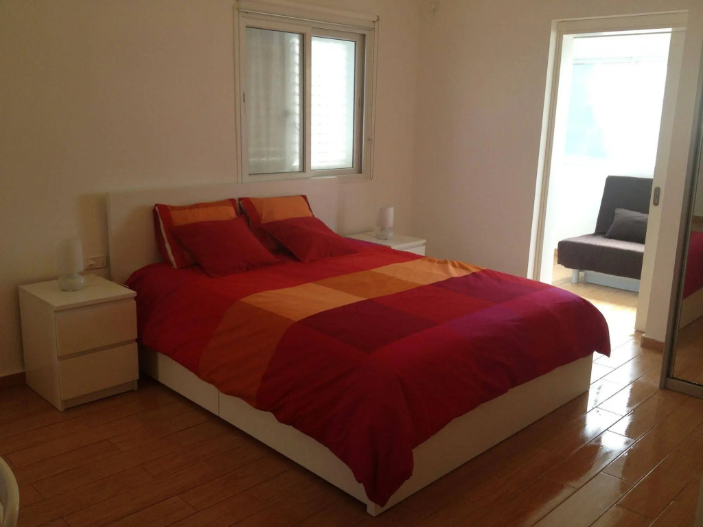 Frishman Apartments