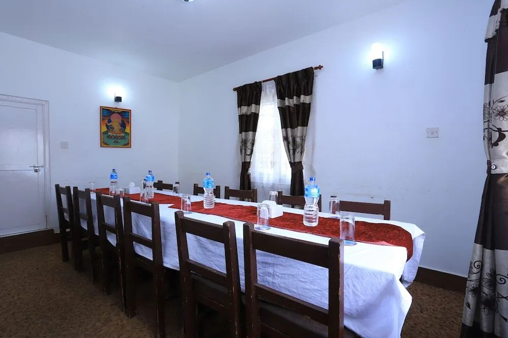 Oyo 591 Hotel Blue Moon