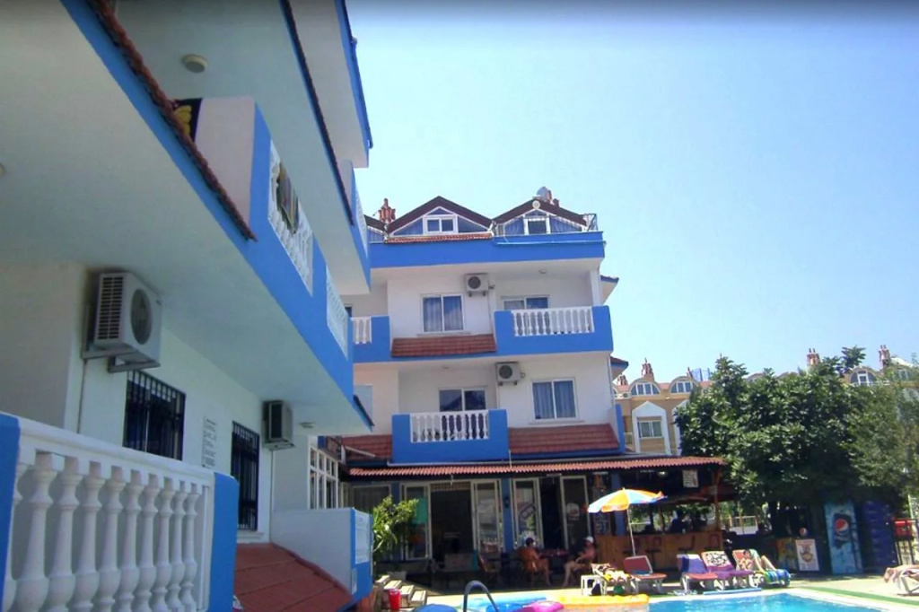 Atlantis Apartments