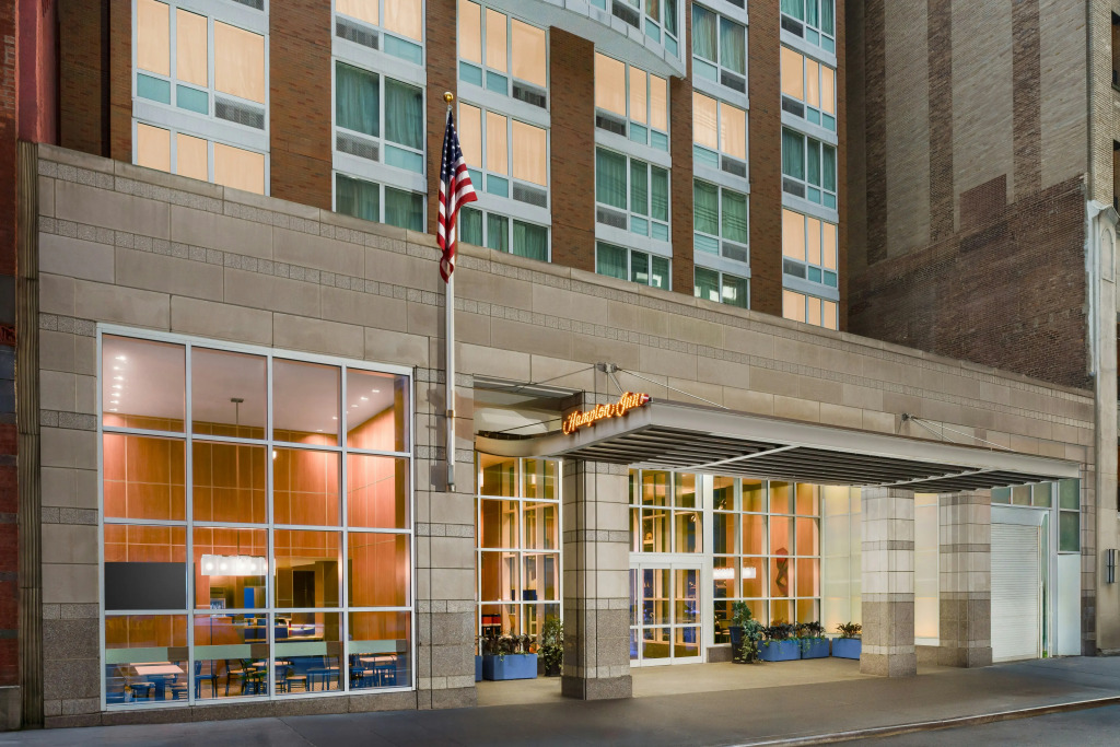 Hampton Inn Times Square Central