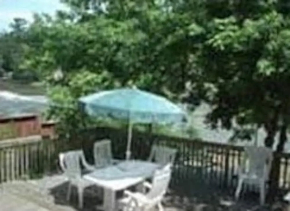 Riverview Lodge
