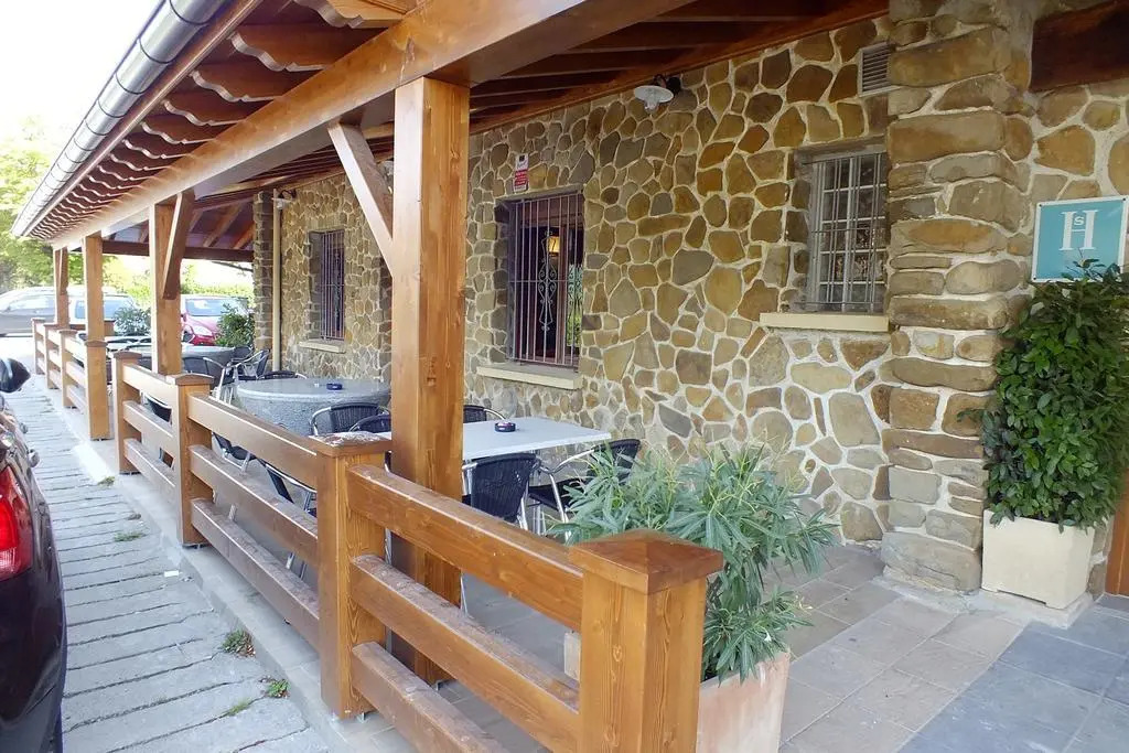 Hostal Izar-Ondo