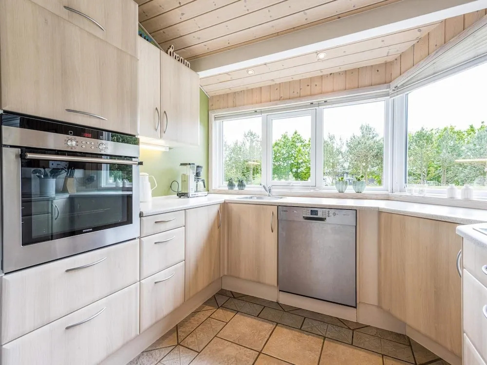 7 Person Holiday Home in Henne