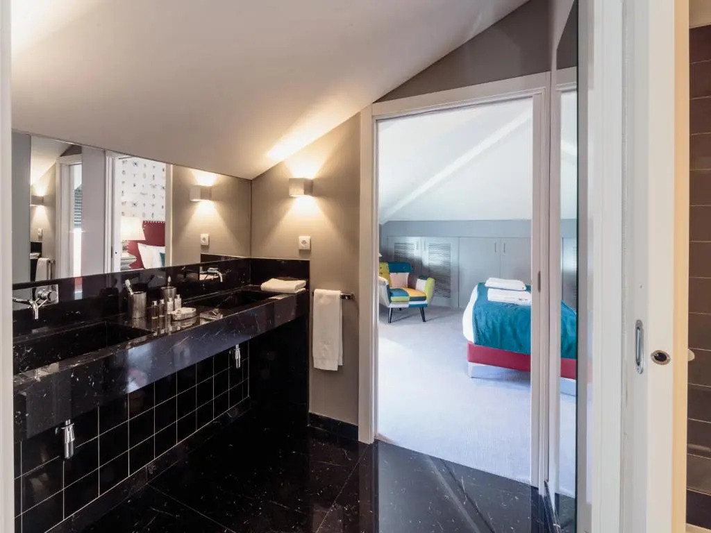 Dear Lisbon - Gallery House