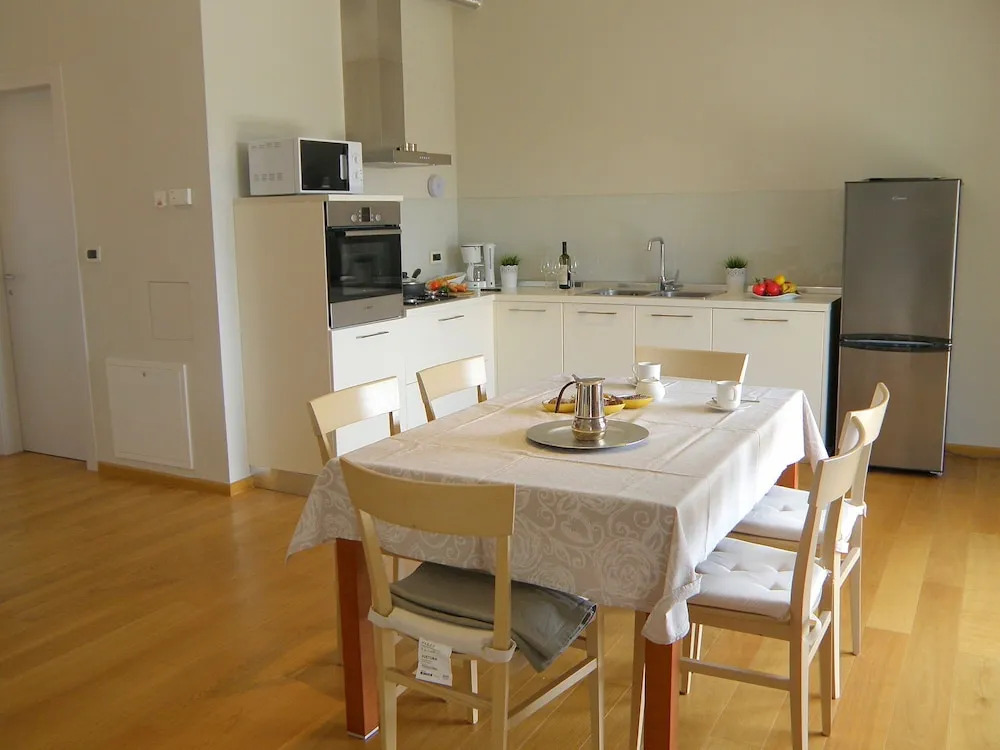 Modern Apartment in Pula Near Beach