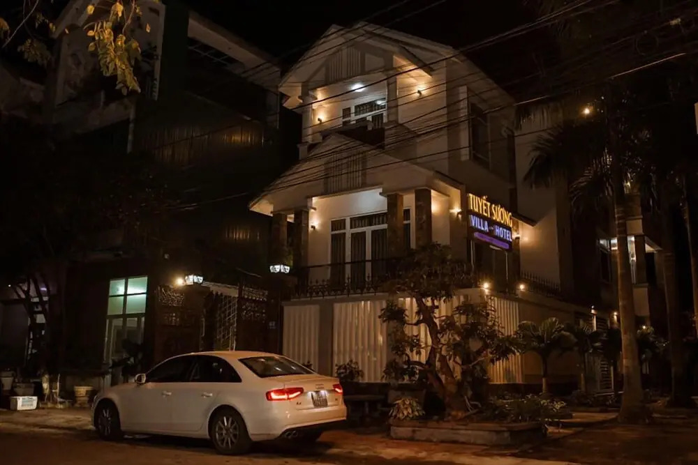 Tuyet Suong Villa Hotel
