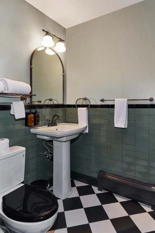 Hideaway Inn Lenox