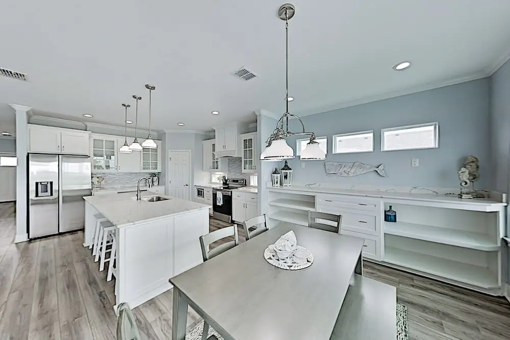 New Waterfront : Salt Lake & Copano Bay Views! 2 Bedroom Home