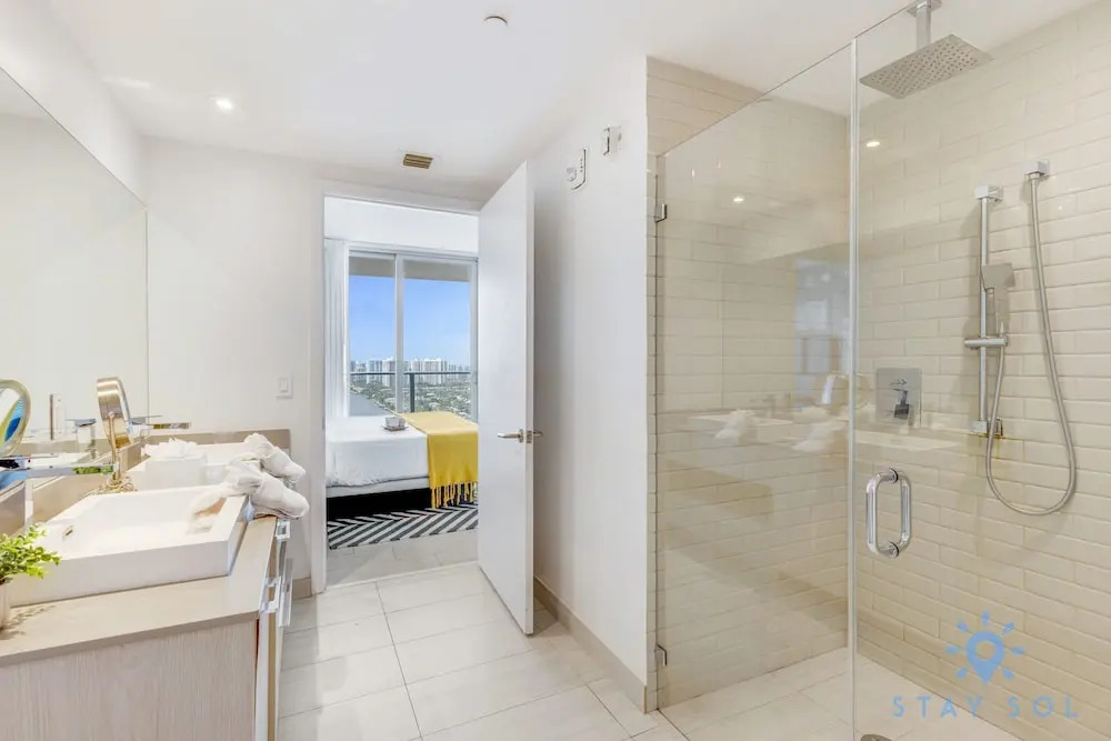 Luxury 3 Br Stunning View High Floor Hot Tub
