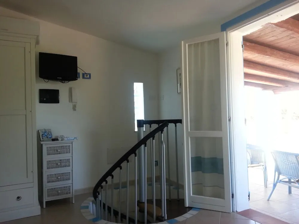 Villa White&Blu