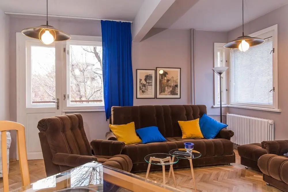 FM Economy 2-BDR Apartment - Next to Serdika Center