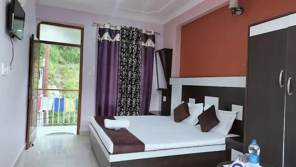 Adventure Inn 20 Metre from Swimming Pool