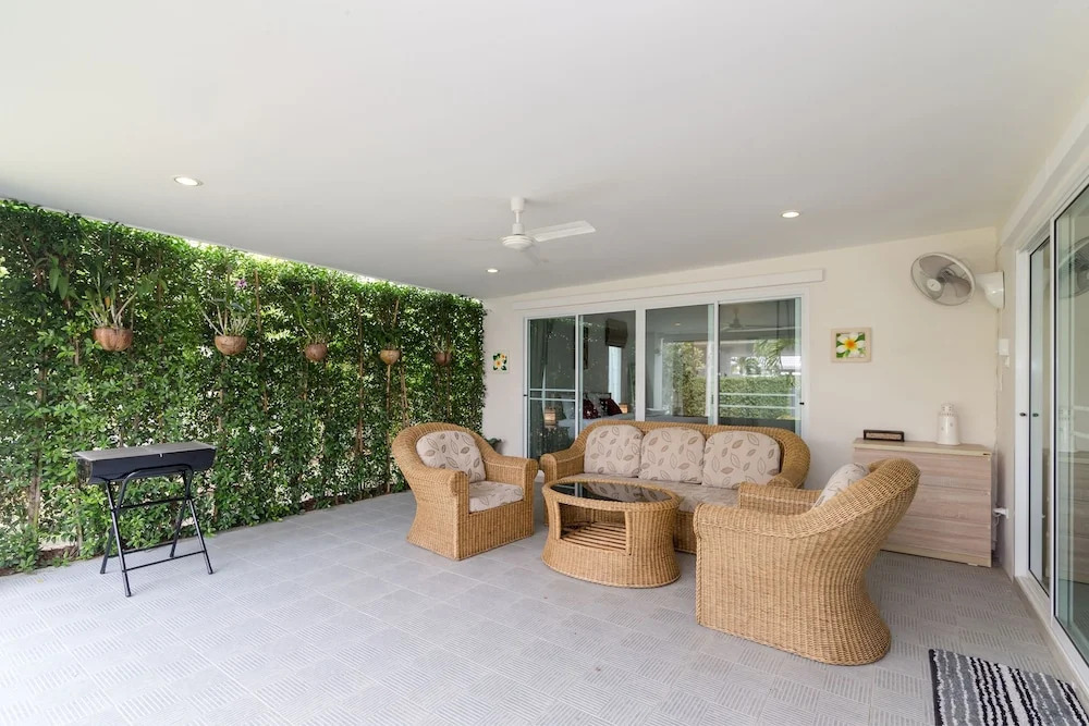 Private Pool Villa With 3 Bedrooms L67