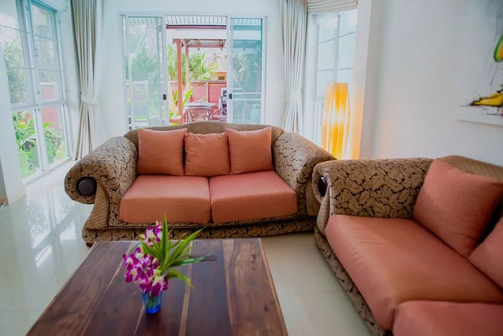 Na Thai Villa
