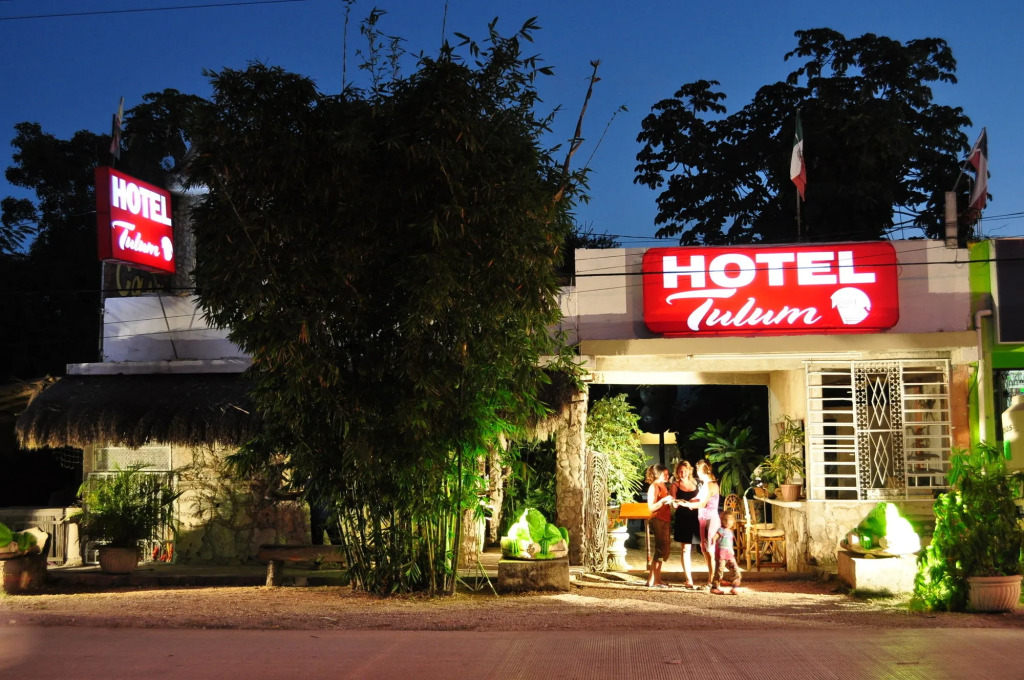 Hotel Tulum Iguanas