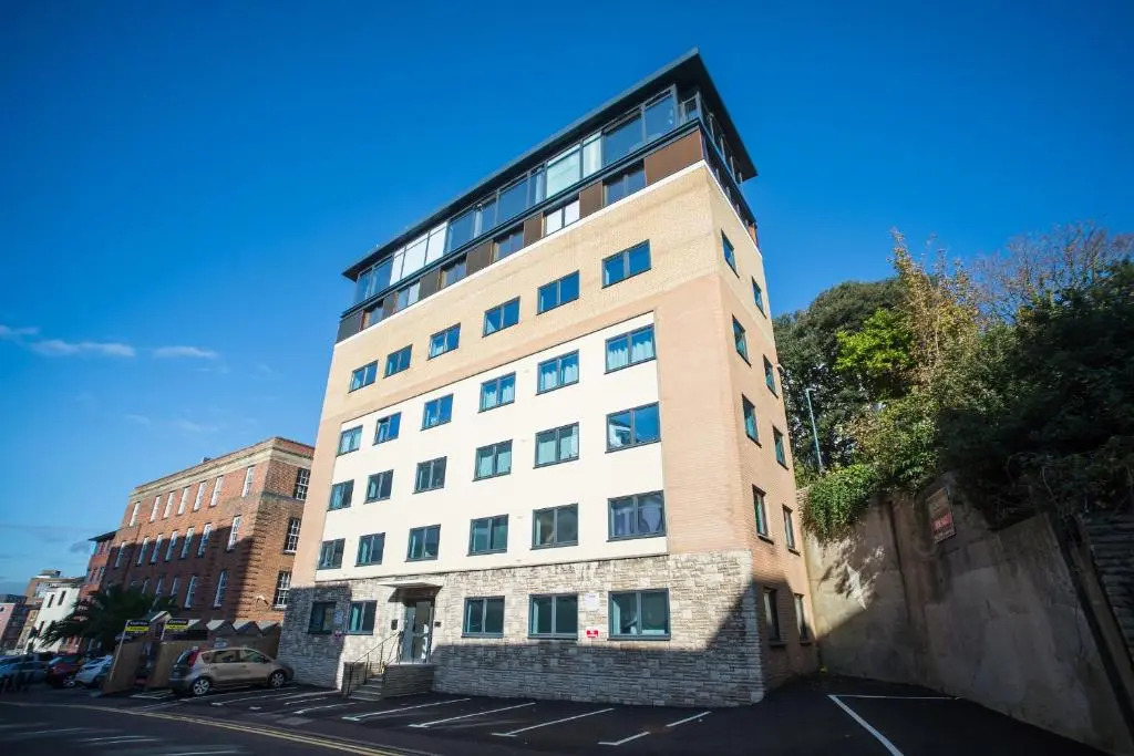 Pres Pier Apartment - Bournemouth