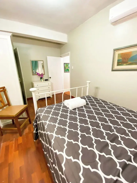 MJS on the Savannah- Spacious 2-bed Directly Across From the Savannah