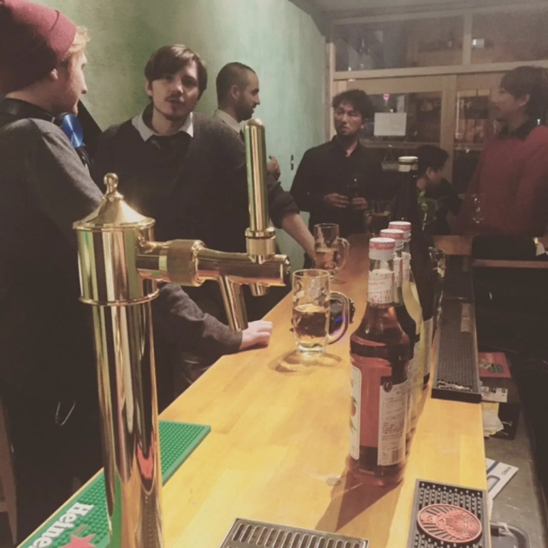 Backstage Party Hostel & Bar