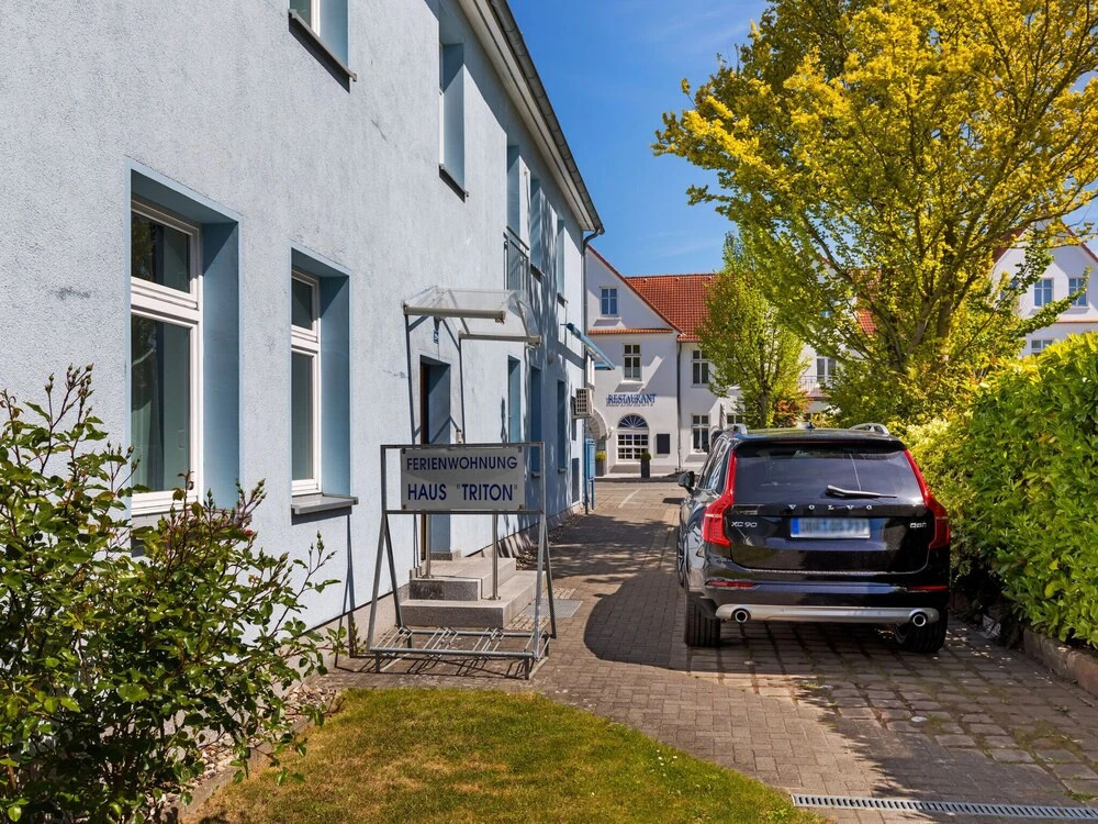 Lovely Apartment in Ostseebad Kühlungsborn with Balcony
