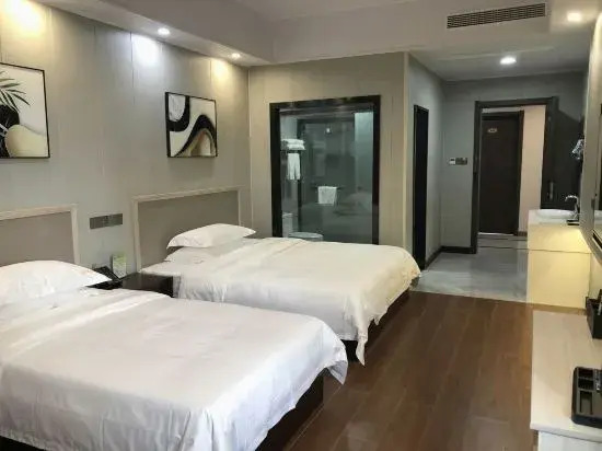 Yixuan Hotel (Qidong Lüsi Port Furong Road Branch)
