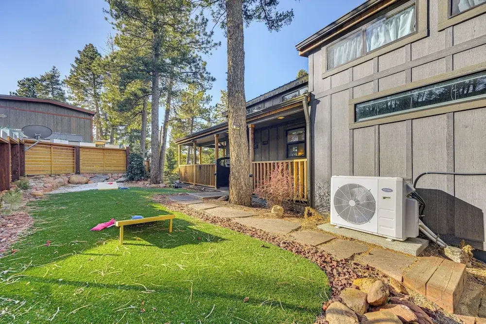Private Hot Tub & Deck: Woodland Park Tiny Home