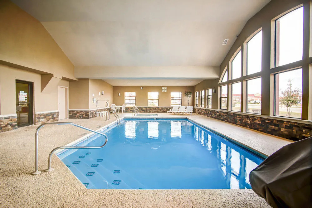 Comfort Suites