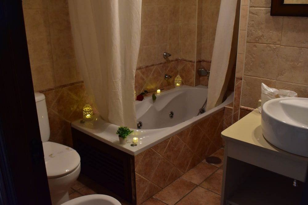 Hostal Rural Molino Del Bombo