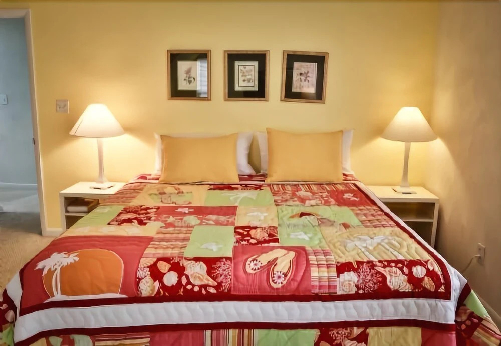 108a 87th Street Home 5 Bedrooms 3.5 Bathrooms Home