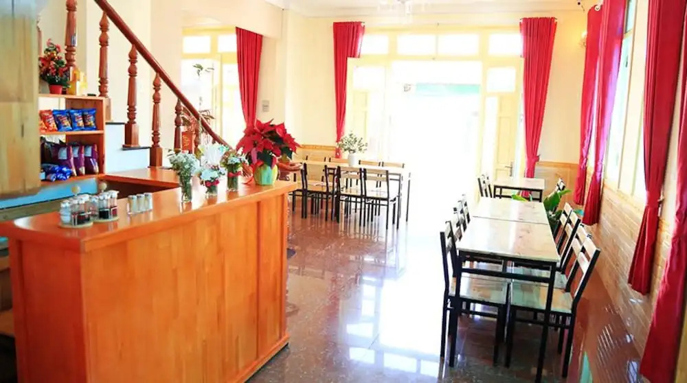 Ana Hotel