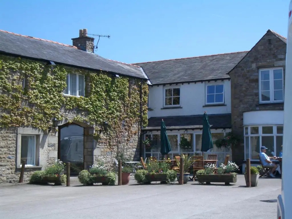 Whoop Hall Hotel and Leisure