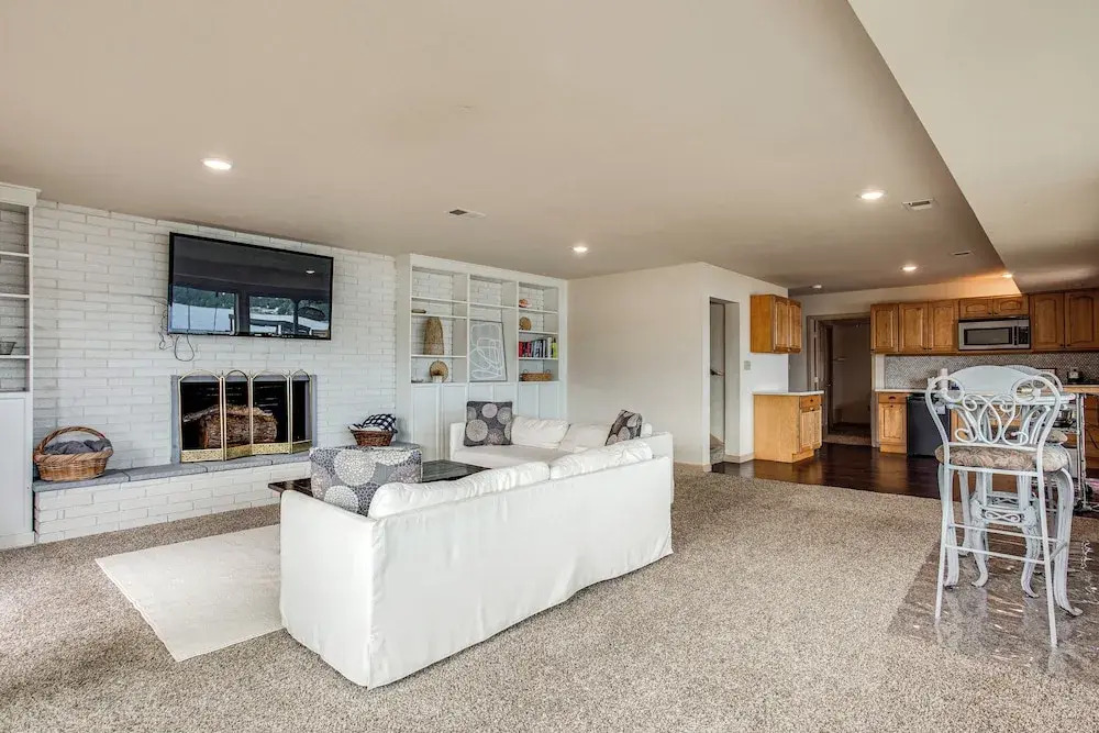 Lake Spanaway Retreat: Home w/ Private Beach!