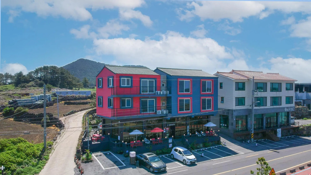 Gaviota Oceanfront Pension Jeju