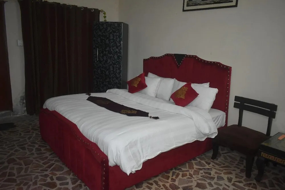 Fortress Star Hotel