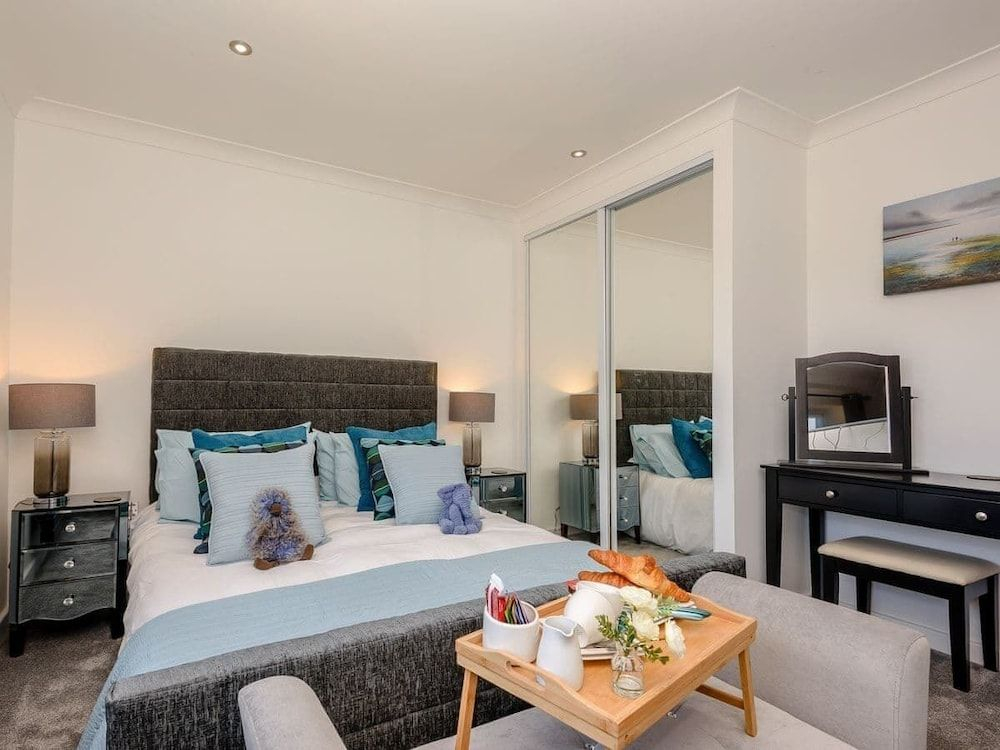 Kingfisher Lodge - 4 Bed Villa