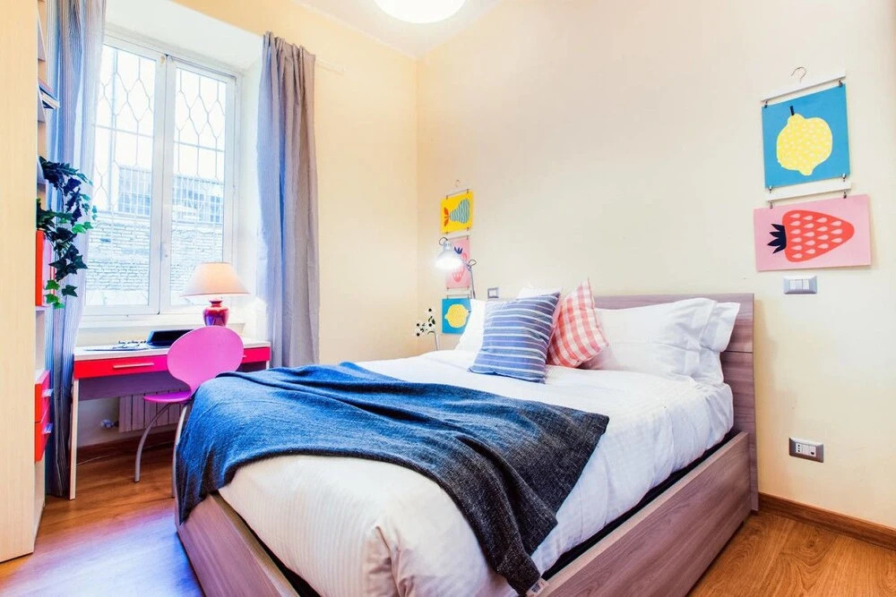 Cosy 1 Bed with Large Terrace Near St.Peter'S