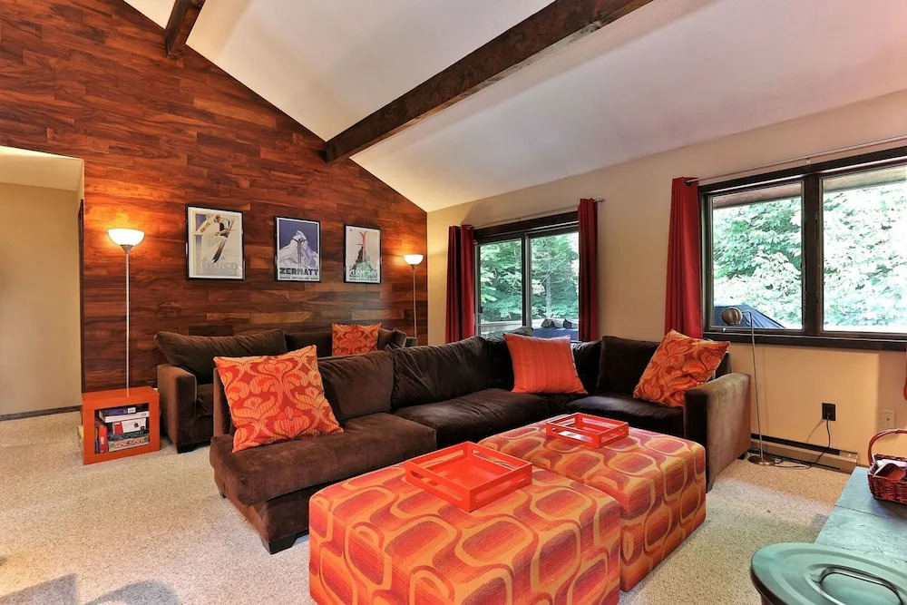 Champagne Chalet - Killington Ski House by Killington Vacation Rentals