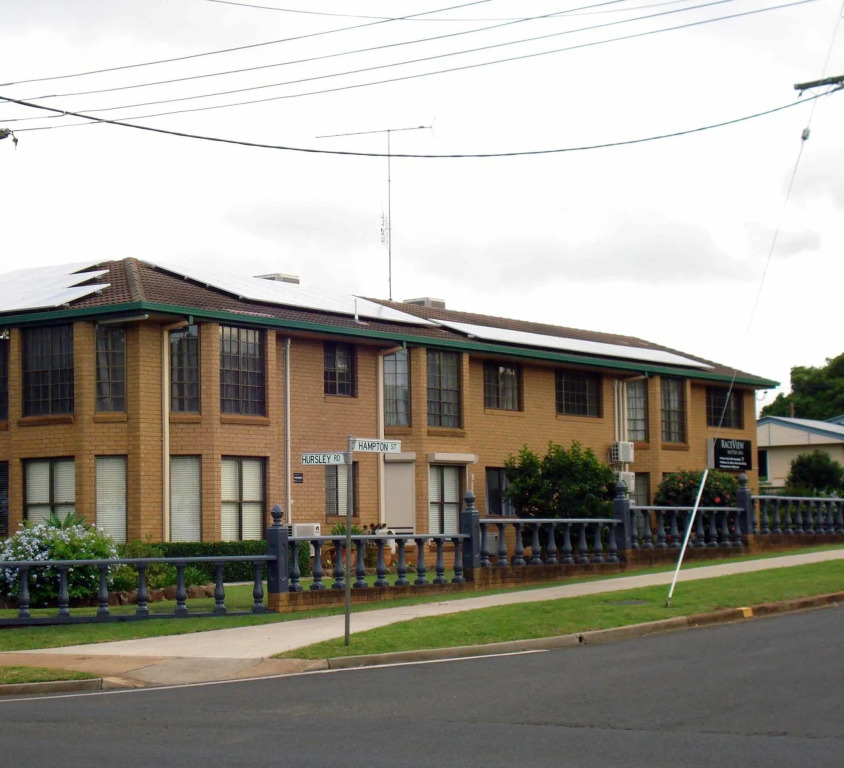 Raceview Motor Inn