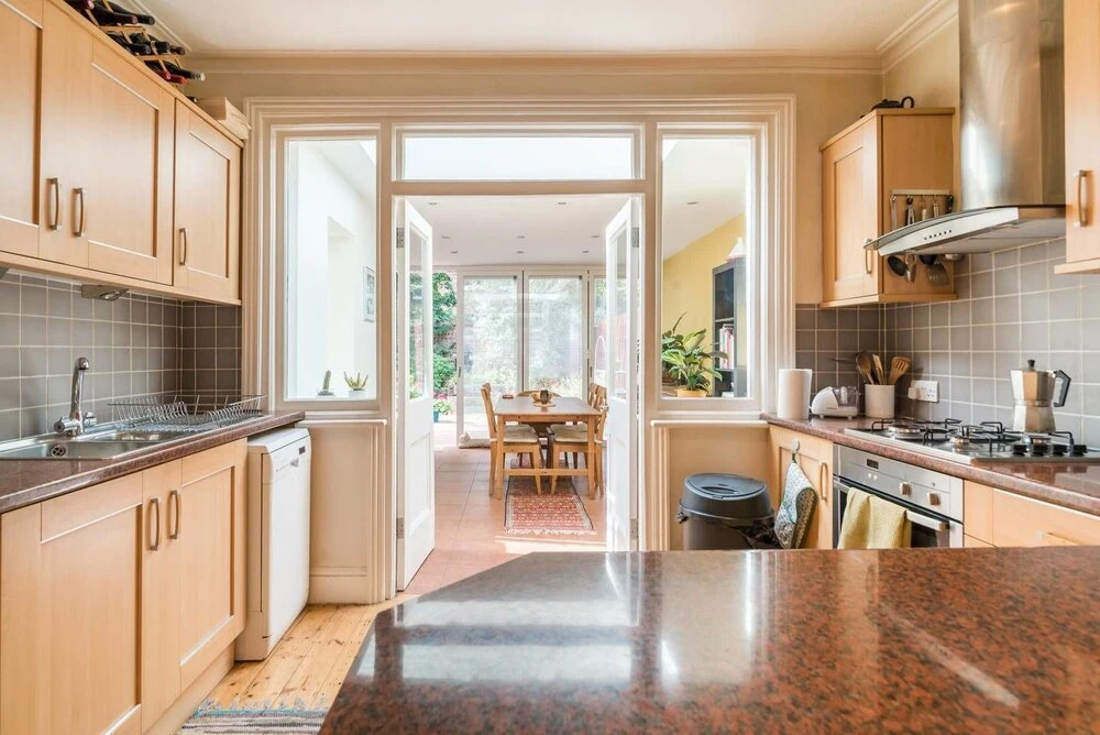 Large Beautiful 3 Bedroom House