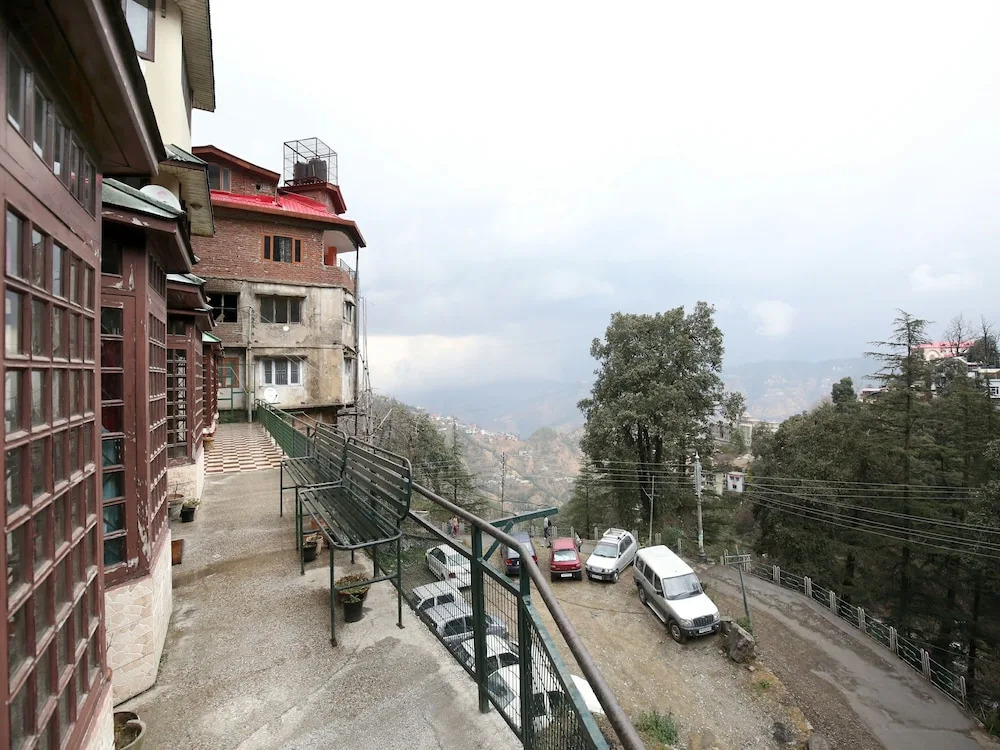 OYO 12495 Home 2BHK Sanjauli