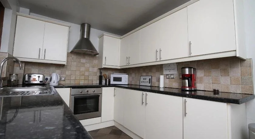 Shaftesbury Avenue Townhouse