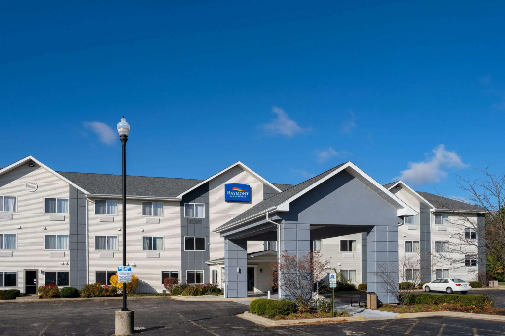 Baymont by Wyndham Gurnee