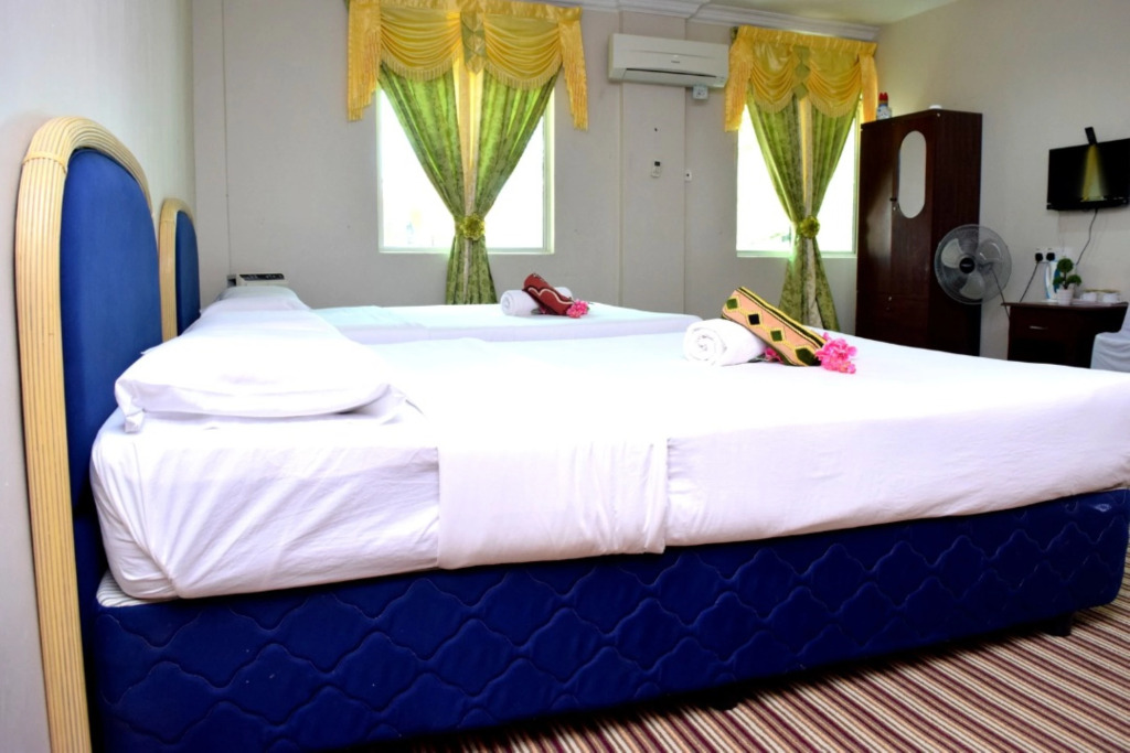 An-Nahdhoh Inn