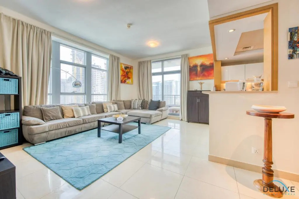Neat 1BR in Claren Tower 1 by Deluxe Holiday Homes