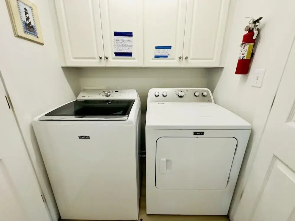 Ashworth 303 3 Bedroom Condo by RedAwning, North Myrtle Beach