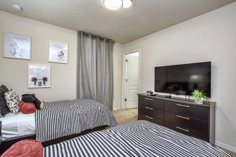 Windsor at Westside-5 Bedrooms House w/pool-3703WW 5 Home by RedAwning, Kissimmee