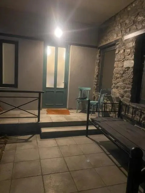 Apart Pasanauri - Apartament Pasanauri rjadom s Garden otel'
