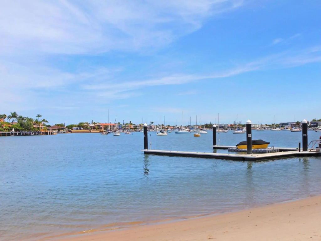 Broadwater Quays 5 - Three Bedroom Water View Apartment, only 2 blocks from Mooloolaba Beach!