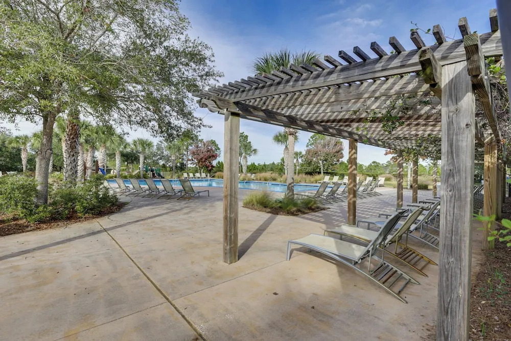 Walk to Beach & Pool: Windmark Beach Home!